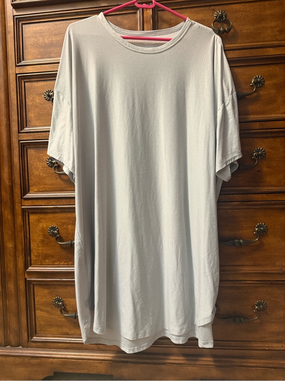 Women’s Crew Neck Short Sleeve Tunic Tee - Light Gray